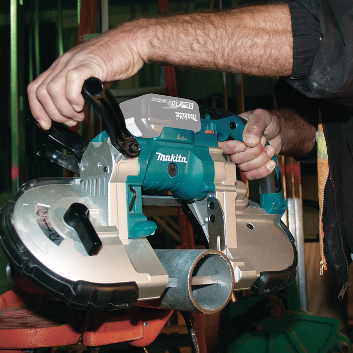 Makita (XBP02Z) 18V LXT®  Portable Band Saw (Tool Only)