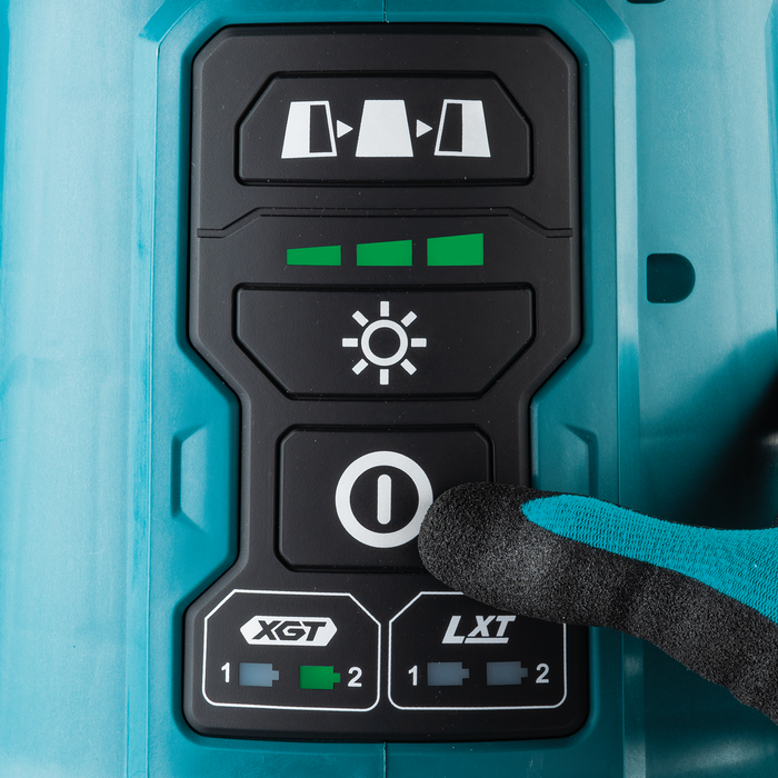 Makita (ML010G) 40V max XGT® / 18V LXT® Upright L.E.D. Area Light (Light Only)