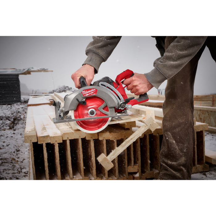 Milwaukee (2930-20) M18 FUEL™ 7-1/4" Rear Handle Circular Saw