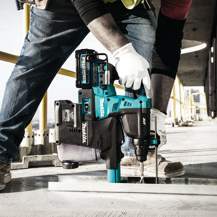 Makita (GRH01M1W) 40V Max XGT Brushless 1-1/8" SDS-Plus Rotary Hammer Kit/ Dust Extractor