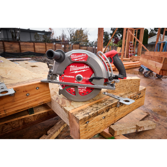 Milwaukee (3026-21HD) M18 FUEL™ 10-1/4" Rear Handle Circular Saw Kit