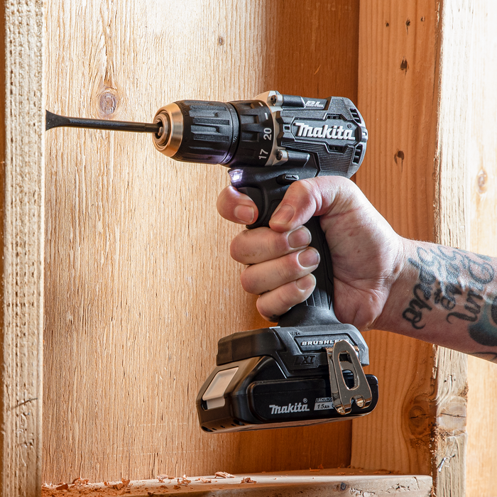 Makita (XFD15SY1B-R) 18V LXT® Sub‑Compact Brushless 1/2" Driver‑Drill Kit (1.5Ah) (Factory Reconditioned)