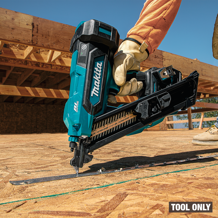 Makita (XNB09Z) 18V LXT Positive Placement Nailer