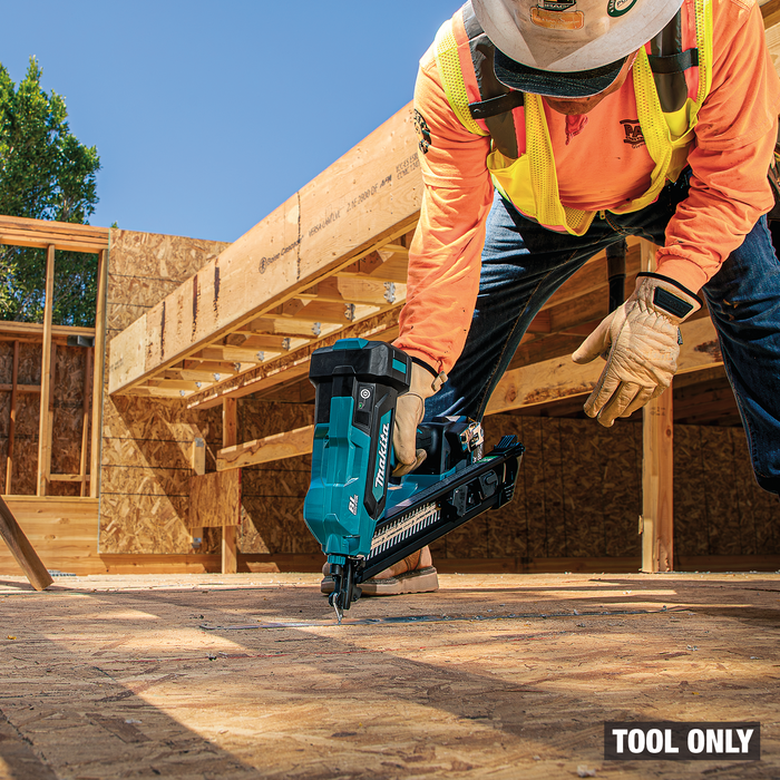 Makita (XNB09Z) 18V LXT Positive Placement Nailer