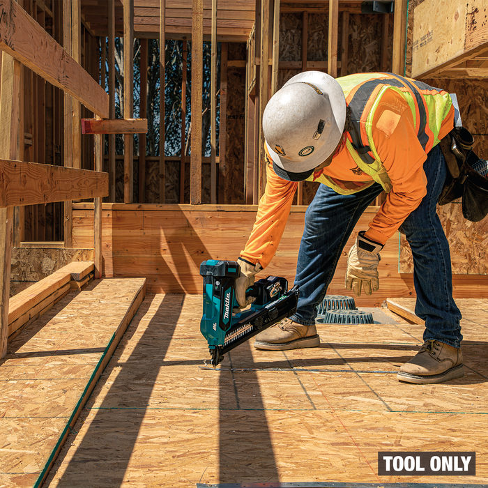 Makita (XNB09Z) 18V LXT Positive Placement Nailer