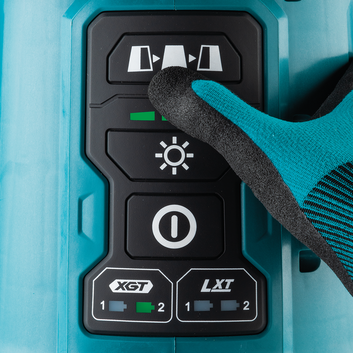 Makita (ML010G) 40V max XGT® / 18V LXT® Upright L.E.D. Area Light (Light Only)