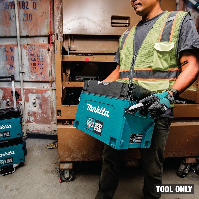 Makita (BCC01) 40V max XGT® and 18V LXT® 8 Port Charging Case