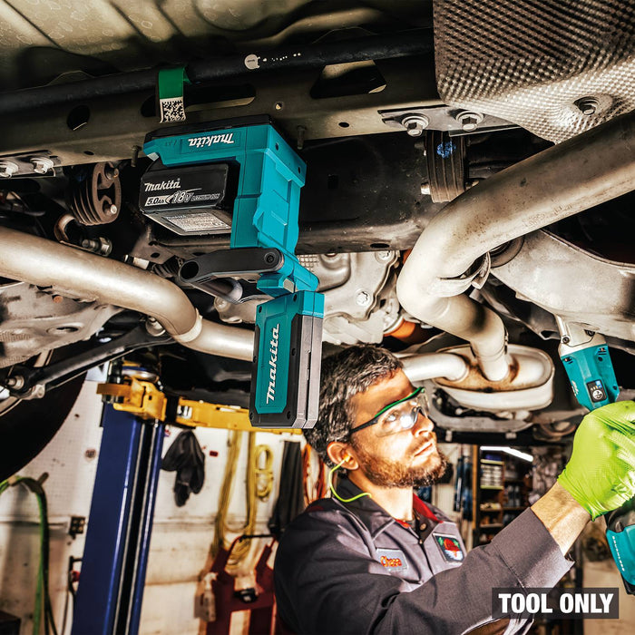 Makita (DML819) 18V LXT® Lithium-Ion L.E.D. Magnetic Work Light, Light Only