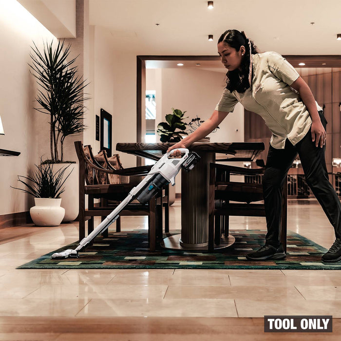 Makita (GLC04Z) 40V max XGT® Brushless Cordless Cyclonic Power Brush Head 4-Speed Compact Stick Vacuum (Tool Only)