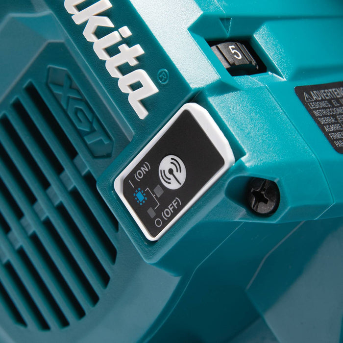 Makita (GPS01Z-R) 40V max XGT® Brushless 6-1/2" Plunge Circular Saw, AWS® Capable, Tool Only (Factory Reconditioned)