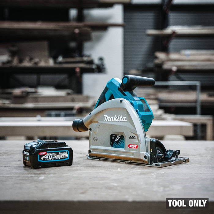 Makita (GPS01Z-R) 40V max XGT® Brushless 6-1/2" Plunge Circular Saw, AWS® Capable, Tool Only (Factory Reconditioned)