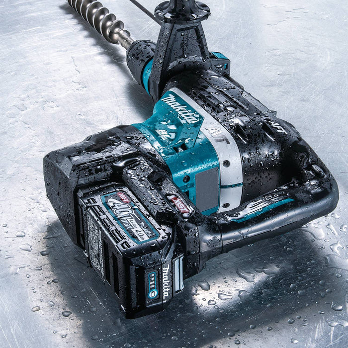 Makita (GRH05M1-R) 40V max XGT® Brushless 1-9/16" SDS-MAX AVT® Rotary Hammer Kit, AFT®, AWS® Capable, case, with one battery (4.0Ah) (Factory Reconditioned)
