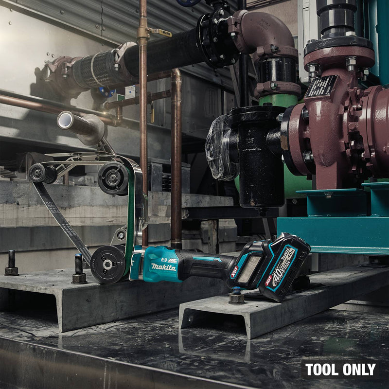 Makita (GSB02Z) 40V max XGT® Brushless 1-9/16" x 30" Pipe Belt Sander, (Tool Only)