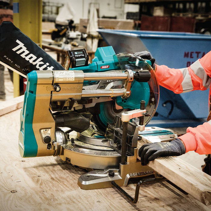Makita (GSL03SM1-R) 40V max XGT® Brushless Cordless 10" Dual‑Bevel Sliding Compound Miter Saw Kit, AWS® Capable (4.0Ah) (Factory Reconditioned)