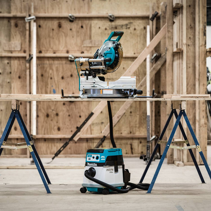 Makita (GSL03SM1-R) 40V max XGT® Brushless Cordless 10" Dual‑Bevel Sliding Compound Miter Saw Kit, AWS® Capable (4.0Ah) (Factory Reconditioned)