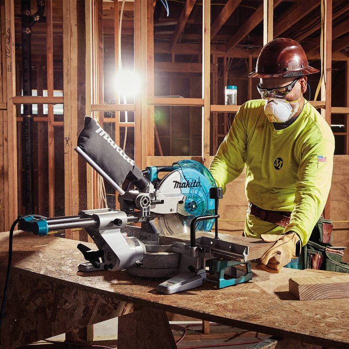 Makita (LS1110F-R) 10” Slide Compound Miter Saw (Factory Reconditioned)