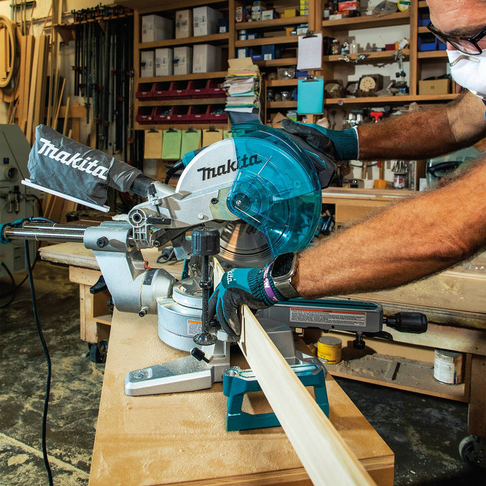 Makita (LS1110F-R) 10” Slide Compound Miter Saw (Factory Reconditioned)