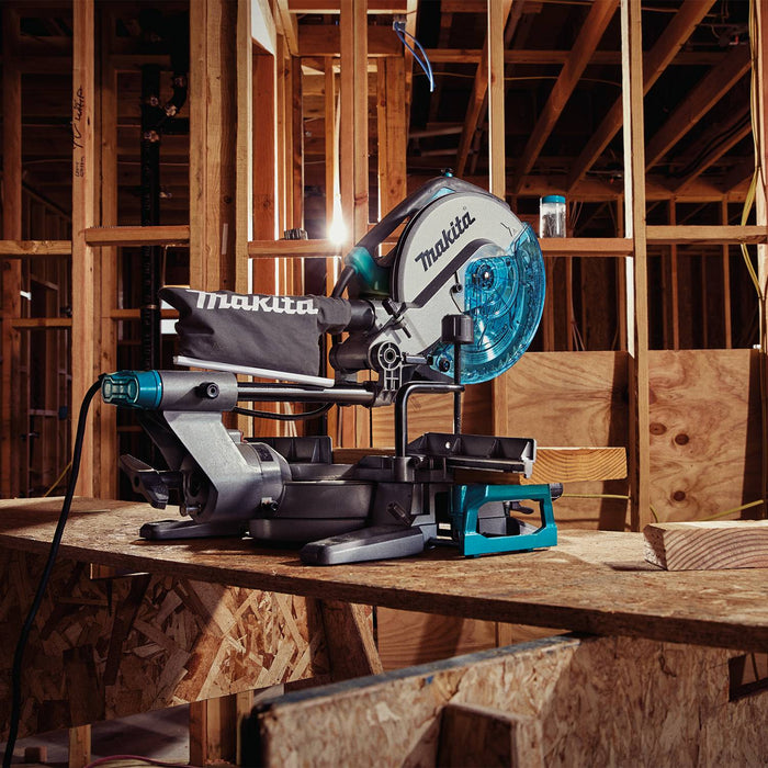 Makita (LS1110F-R) 10” Slide Compound Miter Saw (Factory Reconditioned)