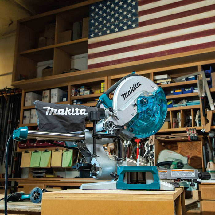 Makita (LS1110F-R) 10” Slide Compound Miter Saw (Factory Reconditioned)