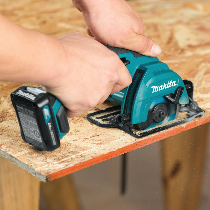 Makita (SH02R1-R) 12V max CXT®  3-3/8" Circular Saw Kit (2.0Ah) (Factory Reconditioned)