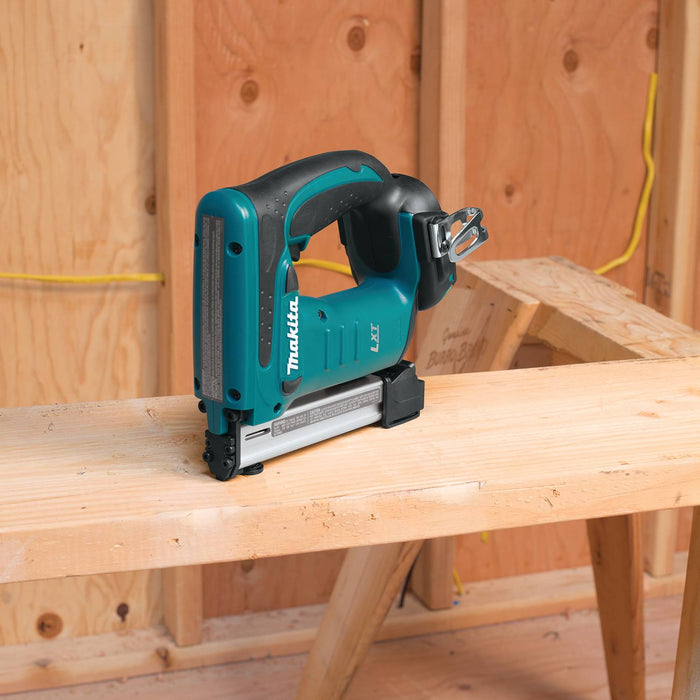 Makita (XTS01Z-R-1) 18V LXT®  3/8" Crown Stapler (Tool Only) (Factory Reconditioned)