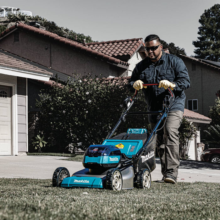 Makita GML01SM Action Shot 2
