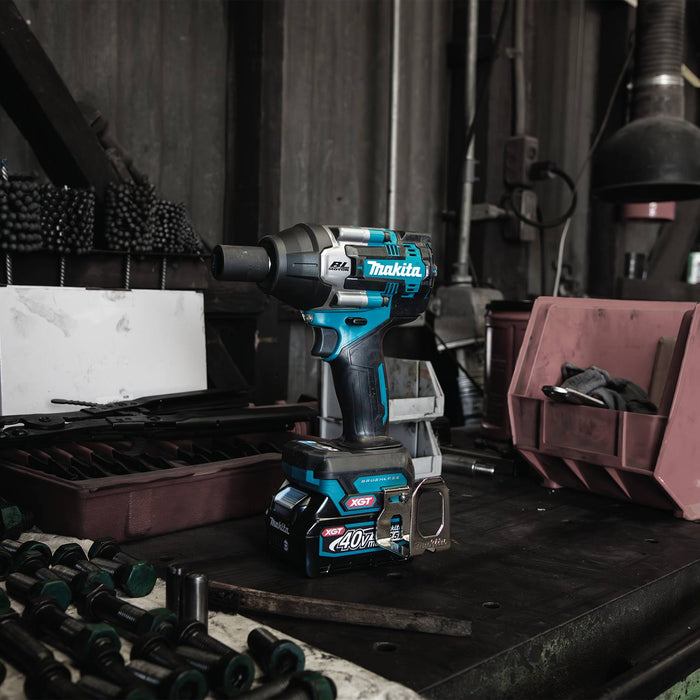 Makita (GWT08D-R) 40V max XGT® Brushless 4-Speed Mid-Torque 1/2" Sq. Drive Impact Wrench w/ Detent Anvil (Factory Reconditioned)