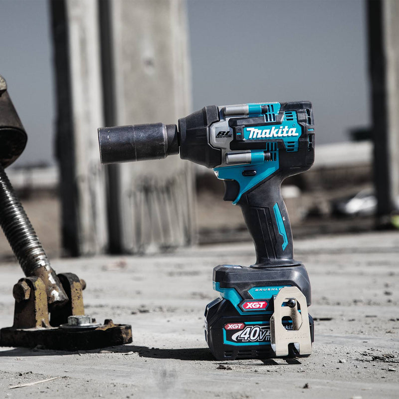 Makita (GWT08D-R) 40V max XGT® Brushless 4-Speed Mid-Torque 1/2" Sq. Drive Impact Wrench w/ Detent Anvil (Factory Reconditioned)