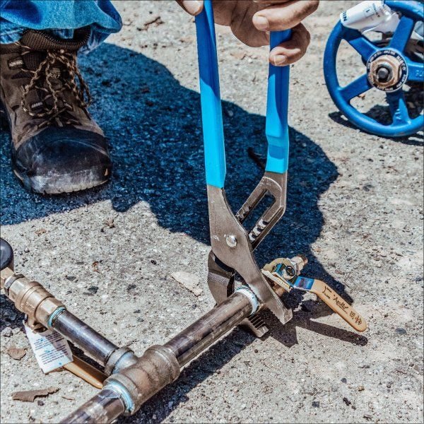 CHANNELLOCK 460 | 16.5-in. Straight Jaw Tongue & Groove Pliers - Pacific Power Tools