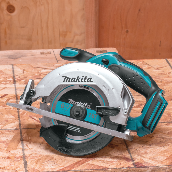 Makita (XSS02Z) 18V LXT®   6-1/2" Circular Saw (Tool Only)