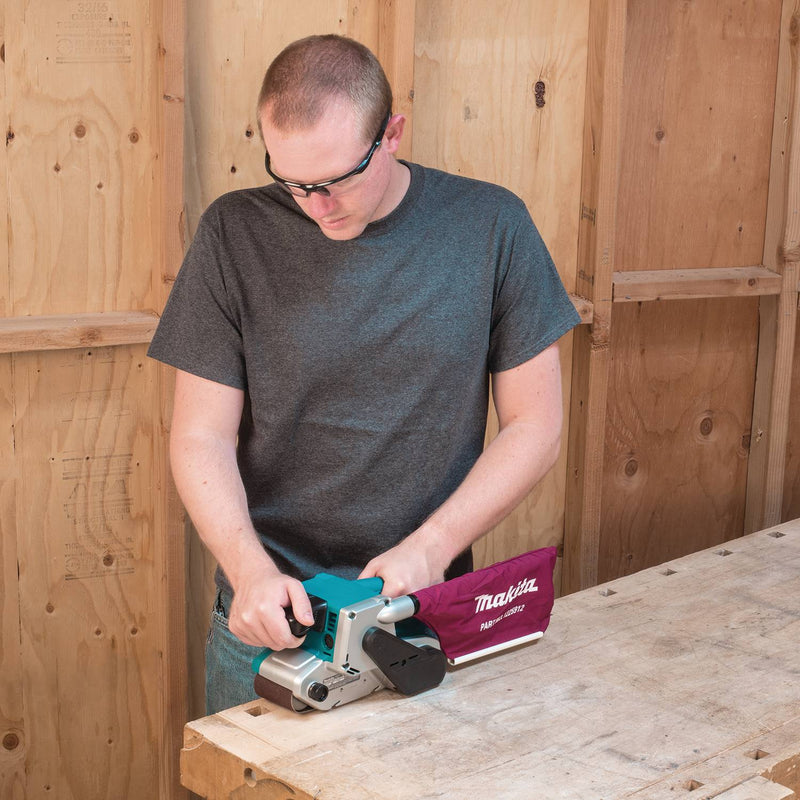 Makita (9903 - R) 3" x 21" Belt Sander, 8.8 AMP, var. spd. (Factory Reconditioned) - Pacific Power Tools