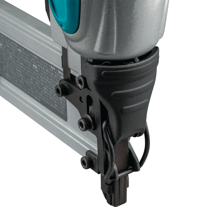 MAKITA AF506 pneumatisch minibradpistool 8,3 bar 50mm in koffer MAKITA AF506 pneumatisch minibradpistool 8,3 bar 50mm in koffer