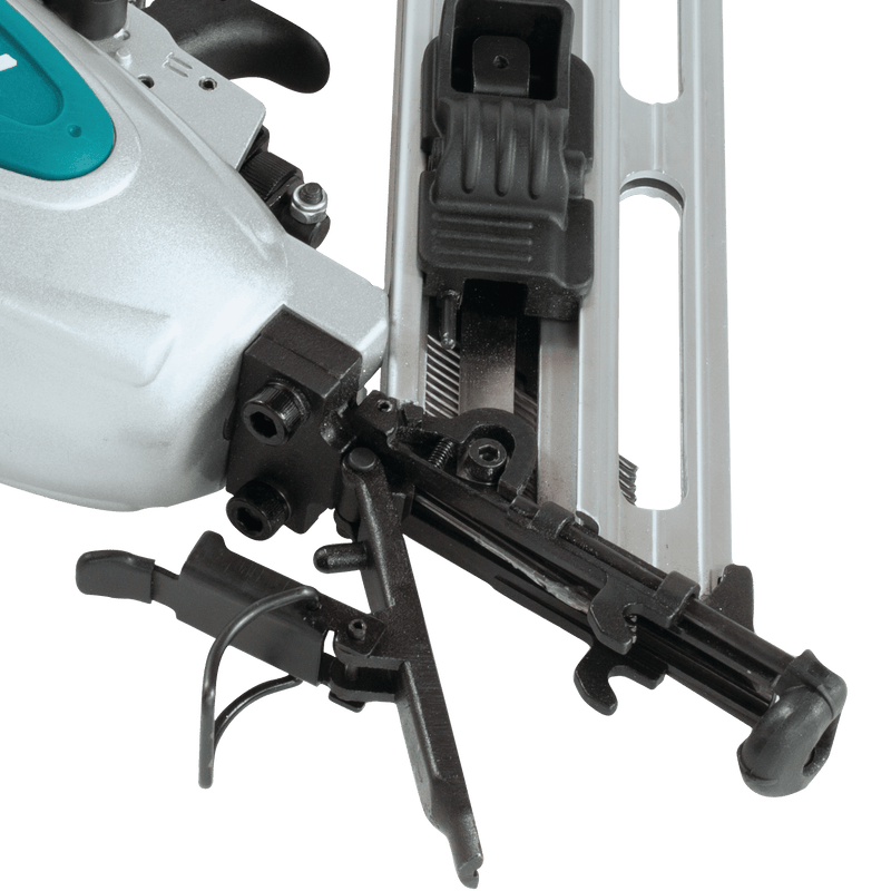 Makita (AF635) 2 - 1/2" Angled Finish Nailer, 34⁰, 15 Gauge - Pacific Power Tools