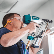 Makita (AF635) 2 - 1/2" Angled Finish Nailer, 34⁰, 15 Gauge - Pacific Power Tools