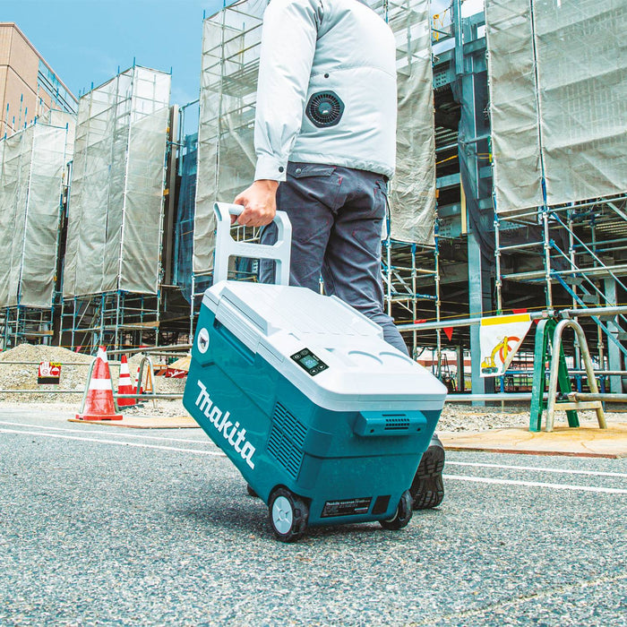 Makita (DCW180Z - R) 18V X2 LXT® Lithium - Ion, 12V/24V DC Auto, and AC Cooler/Warmer (Tool Only) (Factory Reconditioned) - Pacific Power Tools