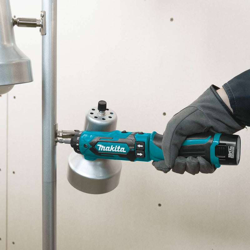 Makita (DF012DSE - R) 7.2V Lithium - Ion Cordless 1/4" Hex Driver - Drill Kit, Auto - Stop Clutch, case (Factory Reconditioned) - Pacific Power Tools