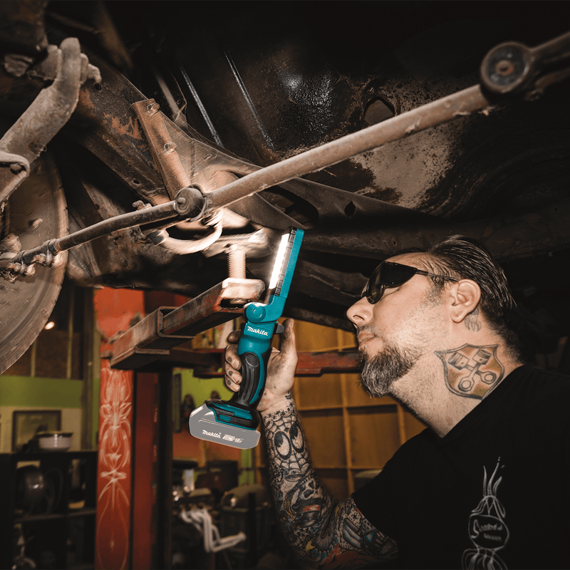 Makita (DML801) 18V LXT® Lithium - Ion 12 L.E.D. Flashlight (Flashlight Only) - Pacific Power Tools