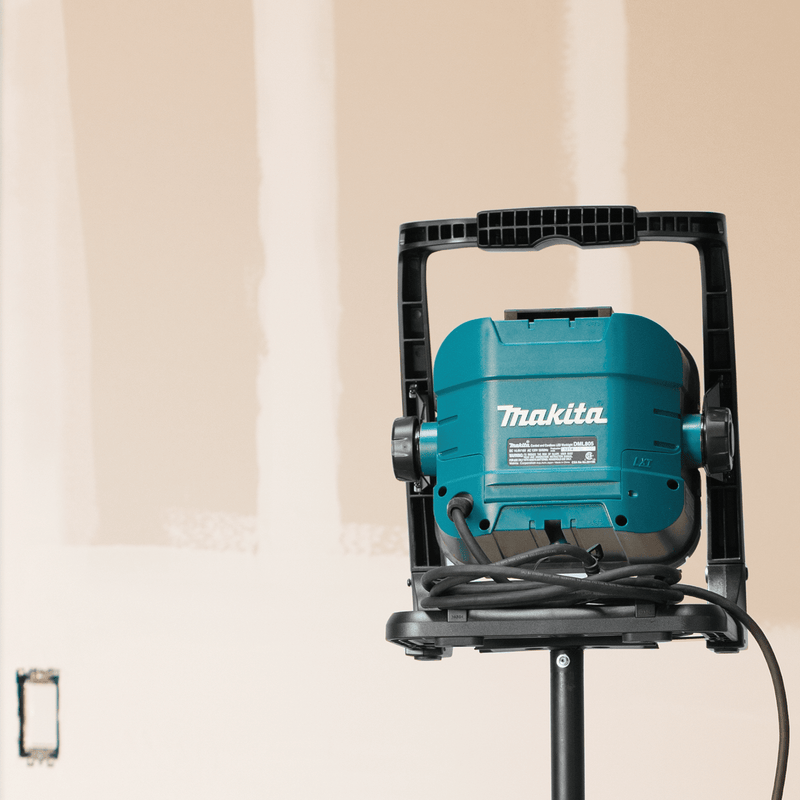 Makita (DML805) 18V LXT® Cordless/Corded 20 L.E.D. Work Light (Light Only) - Pacific Power Tools