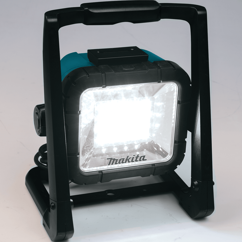Makita (DML805) 18V LXT® Cordless/Corded 20 L.E.D. Work Light (Light Only) - Pacific Power Tools
