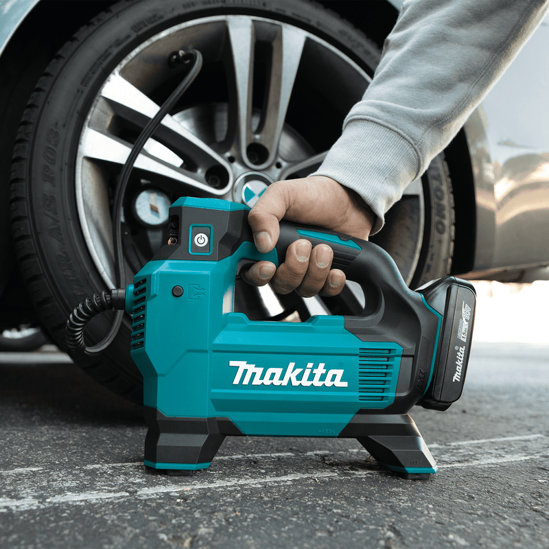 Makita (DMP181SYX - R) 18V LXT Cordless Inflator Kit (Factory Reconditioned) - Pacific Power Tools