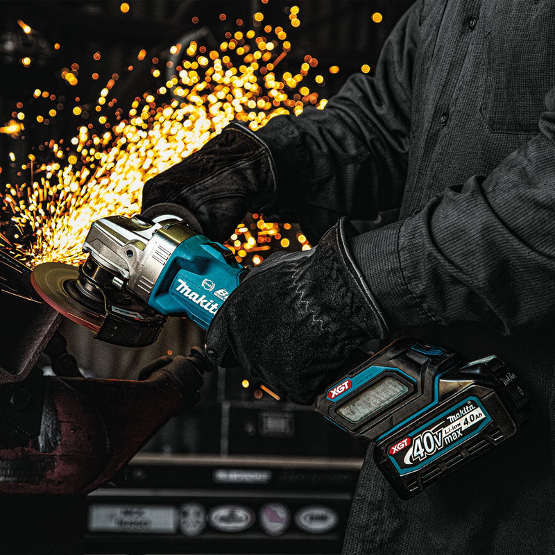 Makita (GAG04M1) 40V max XGT® Brushless 4‑1/2” / 5" Angle Grinder Kit, w/Electric Brake, AWS® Capable (4.0Ah) - Pacific Power Tools