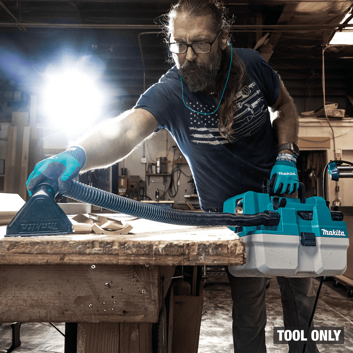 Makita (GCV14Z) 40V max XGT® Brushless 2 Gallon HEPA Filter Portable Wet/Dry Dust Extractor/Vacuum (Tool Only) - Pacific Power Tools