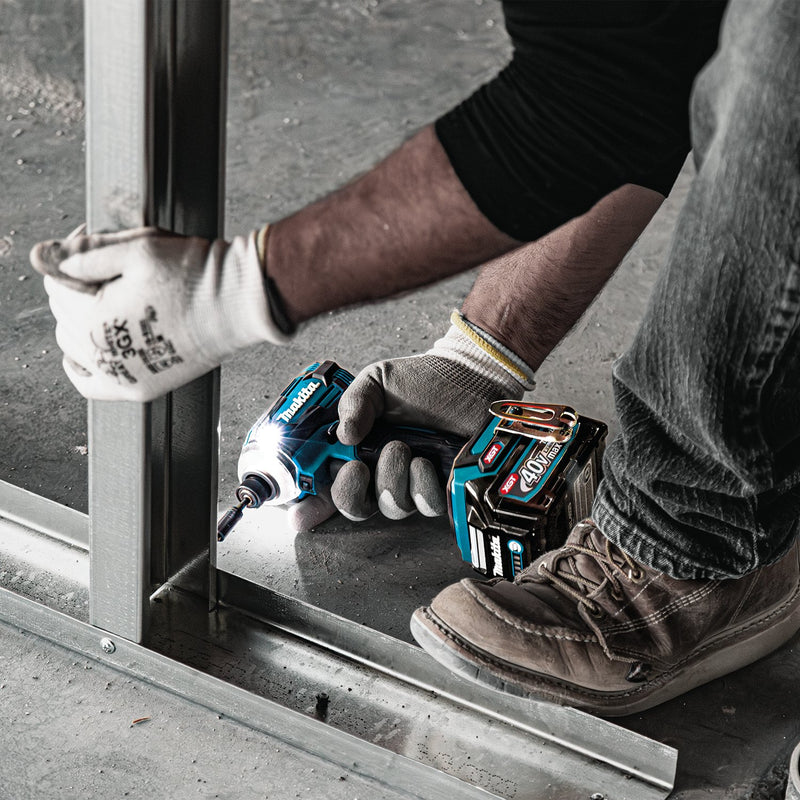 Makita (GDT01D) 40V max XGT® Brushless 4 - Speed Impact Driver Kit (2.5Ah) - Pacific Power Tools
