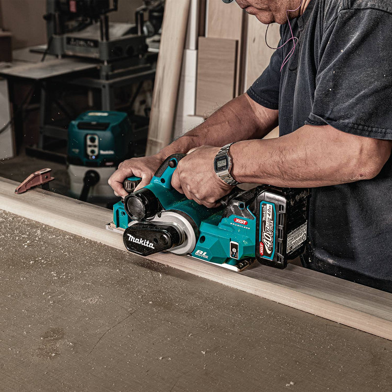 Makita (GPK01M1) 40V max XGT® Brushless 3 - 1/4" Planer Kit, AWS® Capable (4.0Ah) - Pacific Power Tools