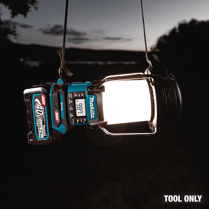 Makita (GRM04) 40V max XGT® Lantern with Radio (Tool Only) - Pacific Power Tools