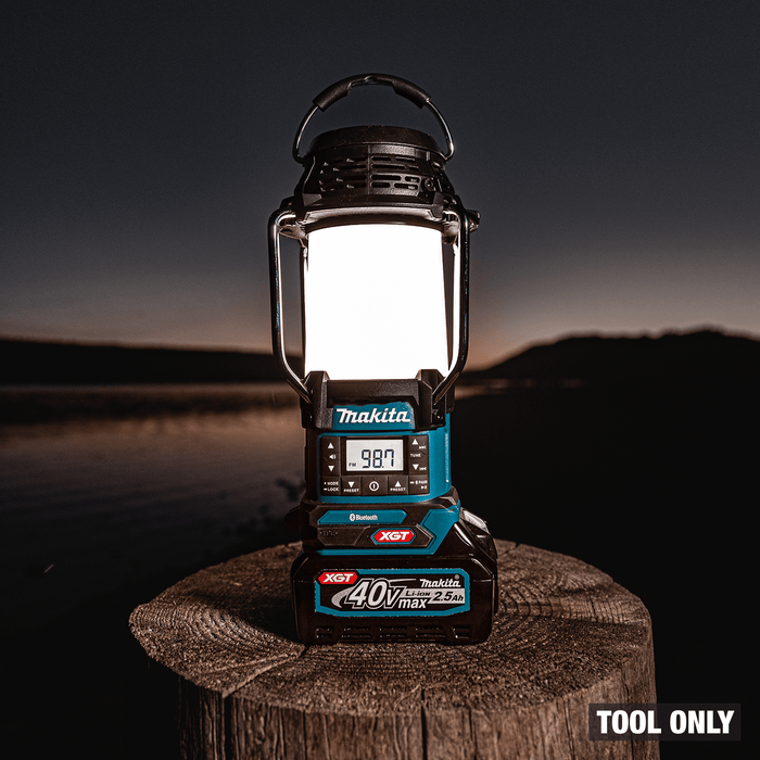 Makita (GRM04) 40V max XGT® Lantern with Radio (Tool Only) - Pacific Power Tools