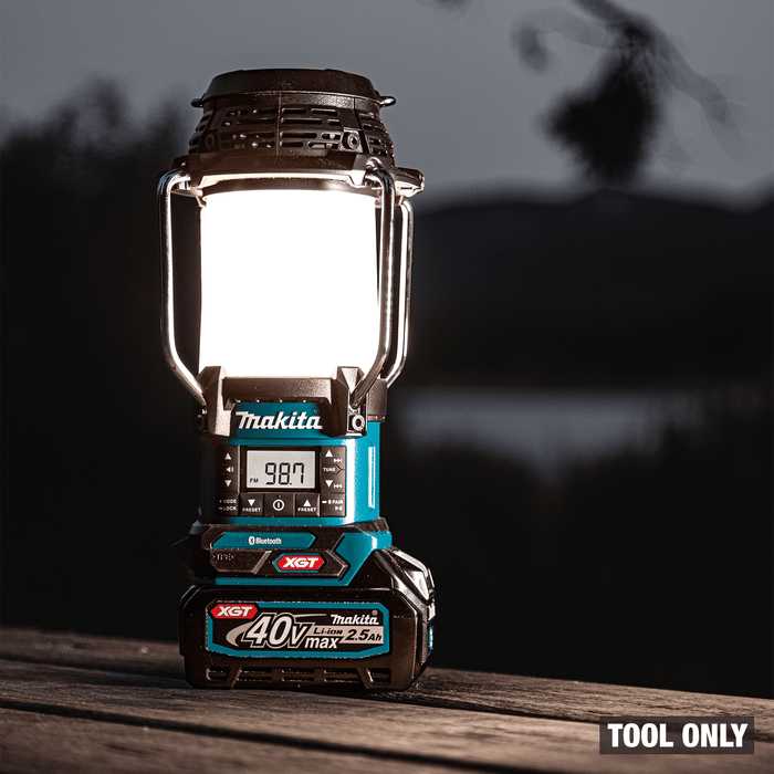 Makita (GRM04) 40V max XGT® Lantern with Radio (Tool Only) - Pacific Power Tools