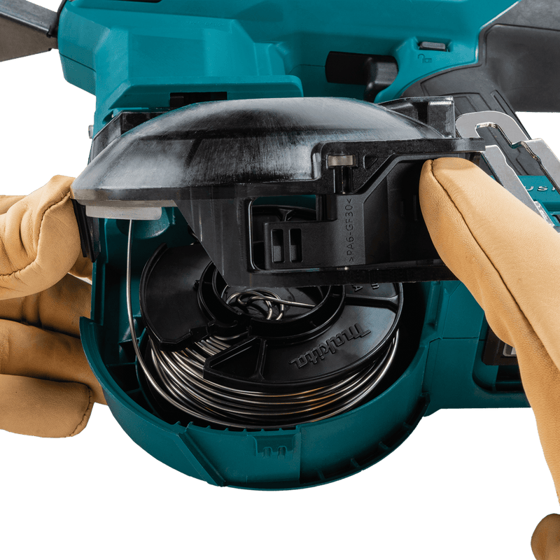 Makita (GRT01D) 40V max XGT® Brushless 16 Gauge Rebar Tying Tool Kit, with bag (2.5 Ah) - Pacific Power Tools