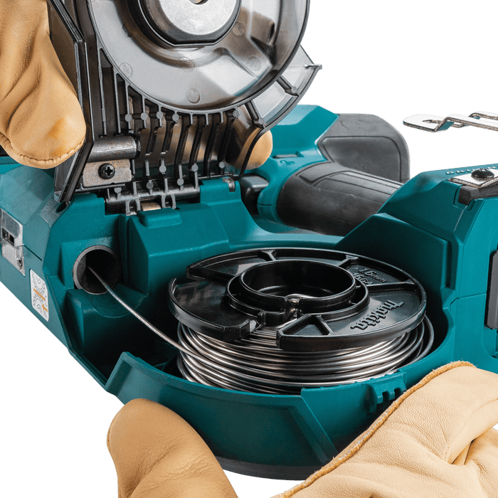 Makita (GRT01D) 40V max XGT® Brushless 16 Gauge Rebar Tying Tool Kit, with bag (2.5 Ah) - Pacific Power Tools