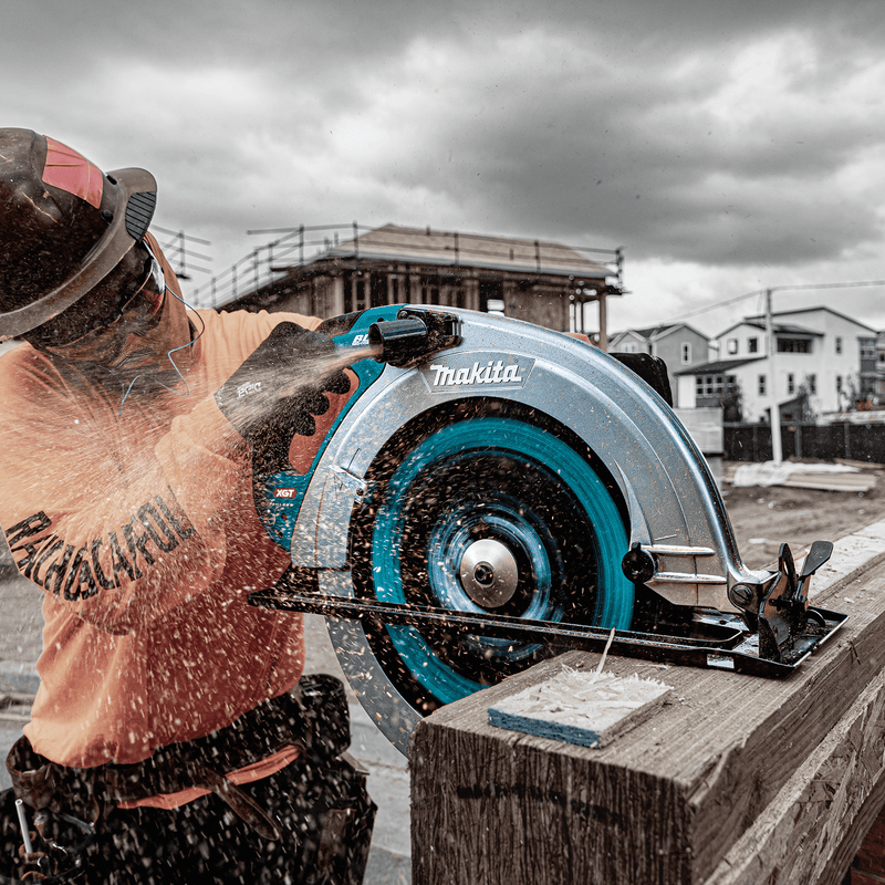 Makita (GSH06T1) 40V max XGT® Brushless 16‑5/16" Circular Saw Kit, AWS Capable (5.0Ah) - Pacific Power Tools
